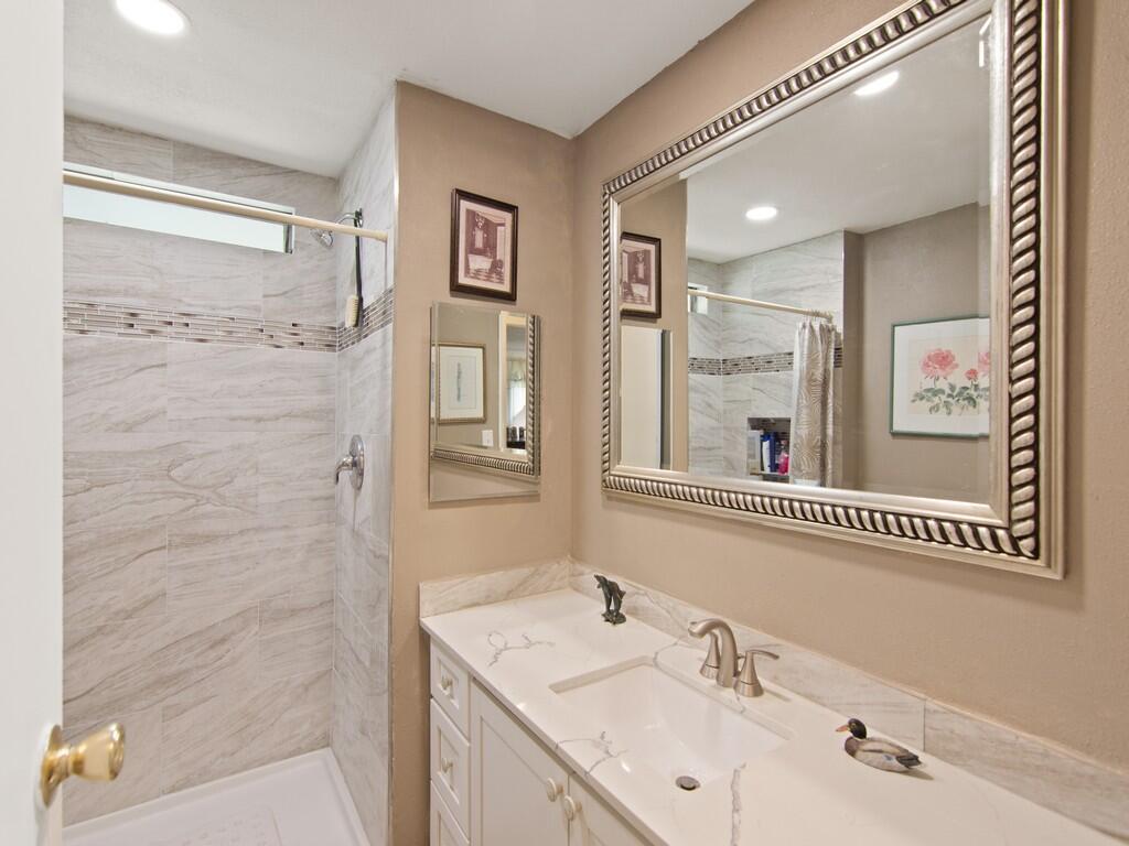 8 Brisa Lane, Port St. Lucie