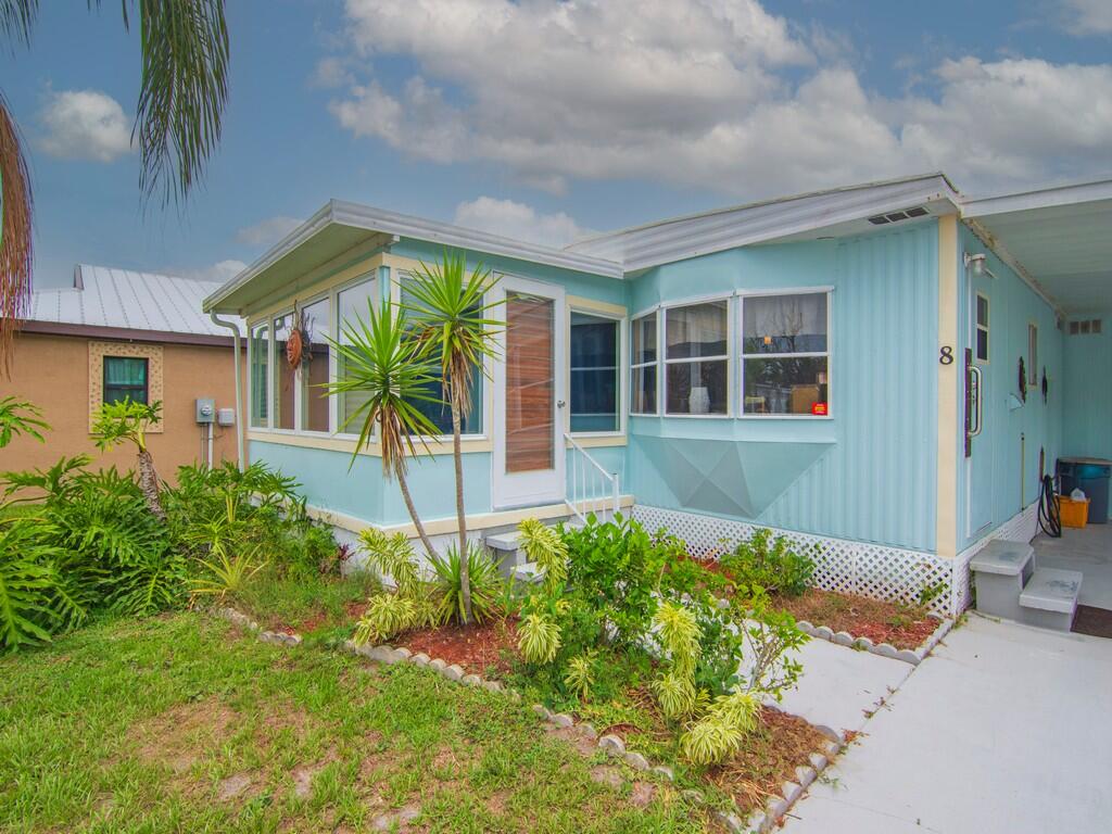 8 Brisa Lane, Port St. Lucie
