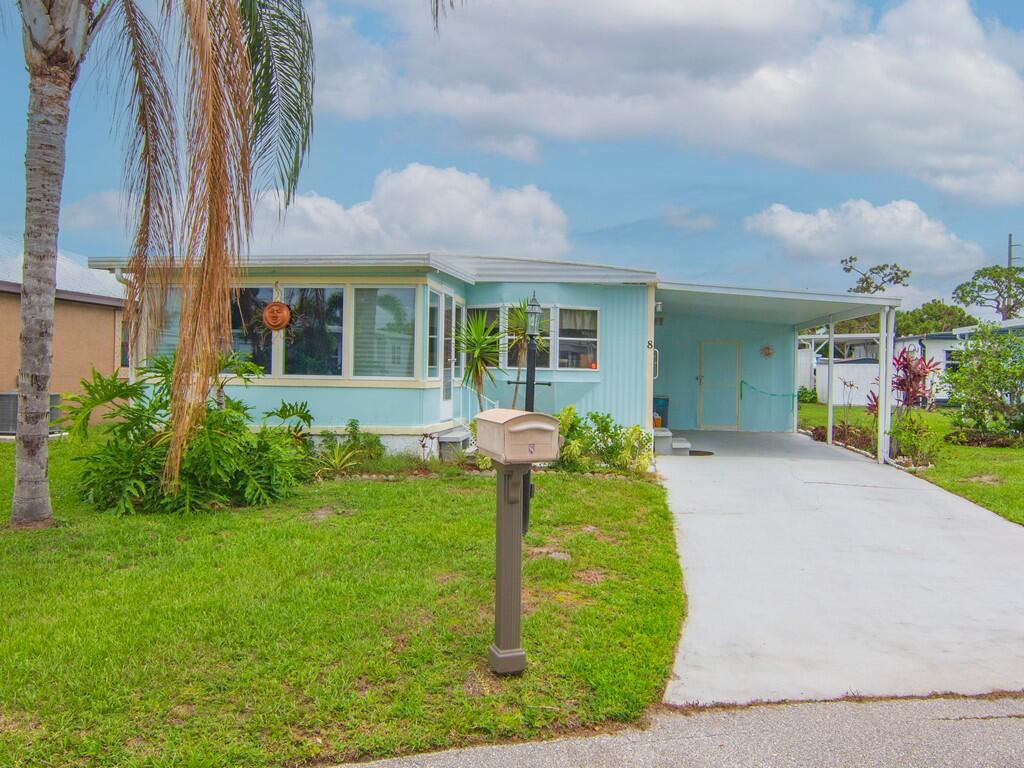 8 Brisa Lane, Port St. Lucie
