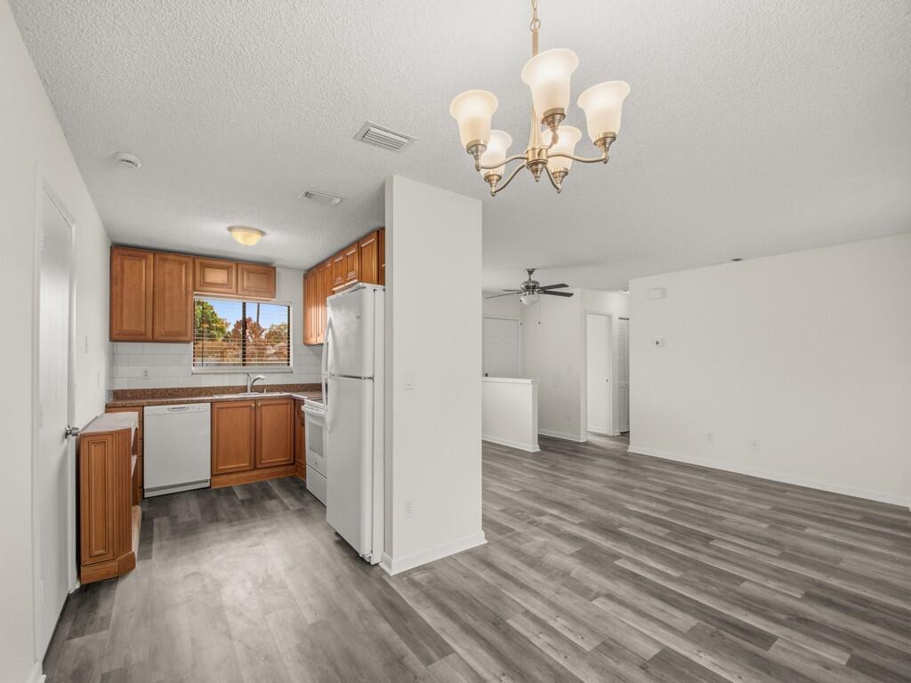 2317 SE Gillette Avenue, Port St. Lucie