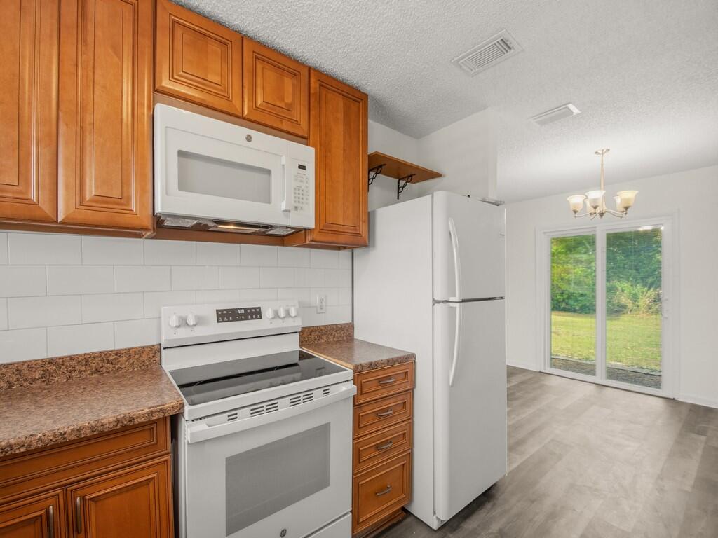 2317 SE Gillette Avenue, Port St. Lucie