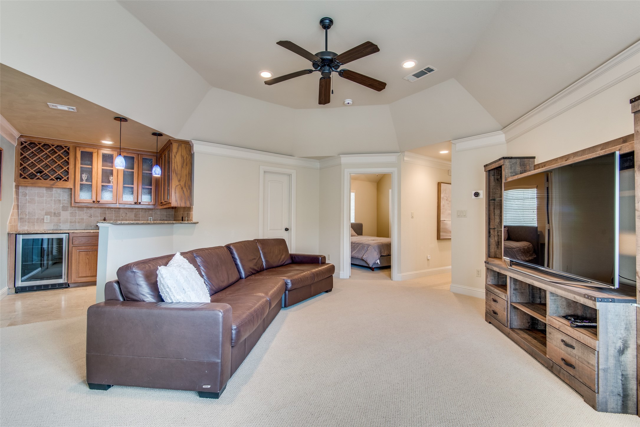 2200 Windswept Place