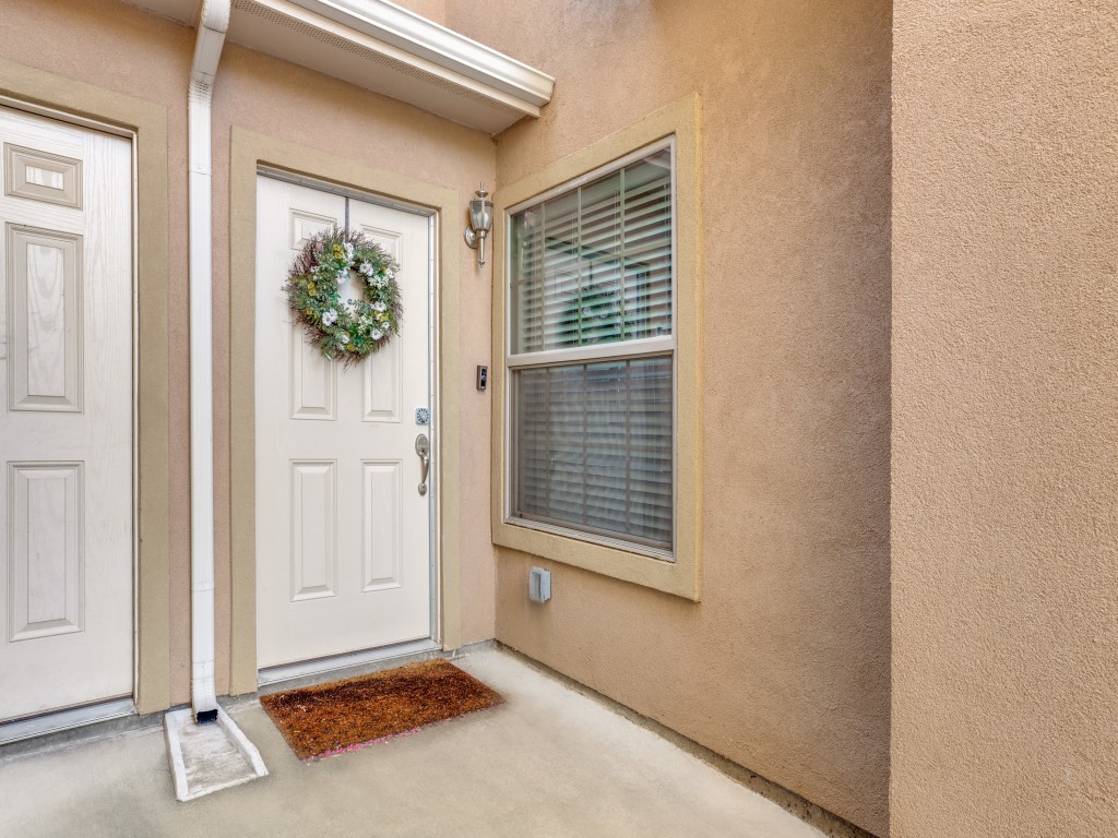 1547 Cozy Drive