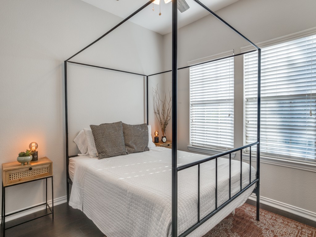 1547 Cozy Drive