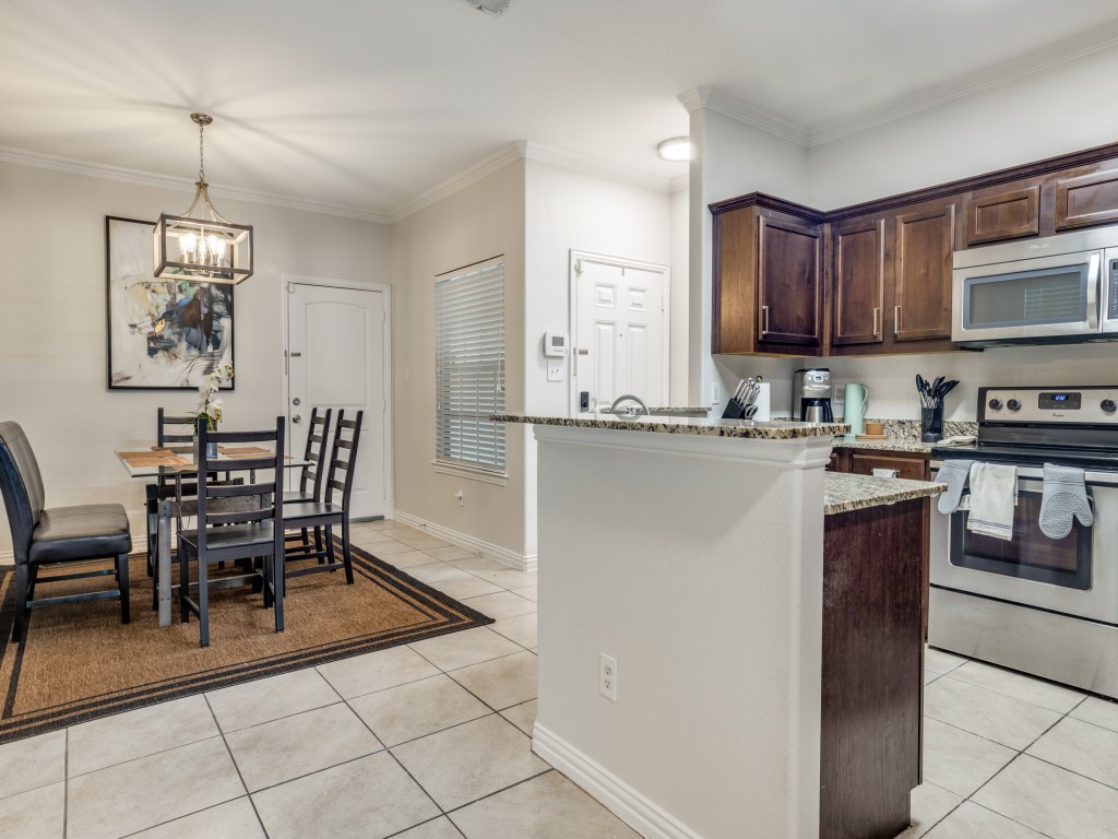 1547 Cozy Drive