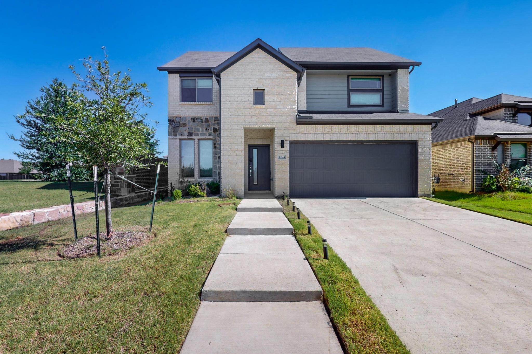 1103 Enchanted Rock Lane