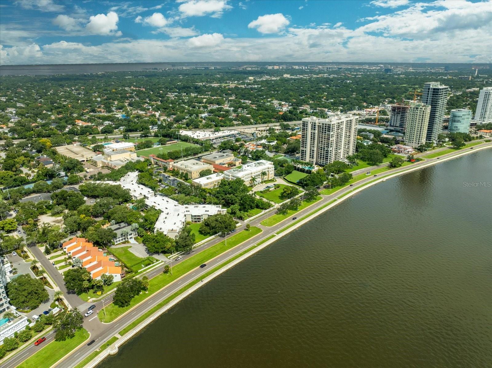 3325 BAYSHORE BLVD #D13