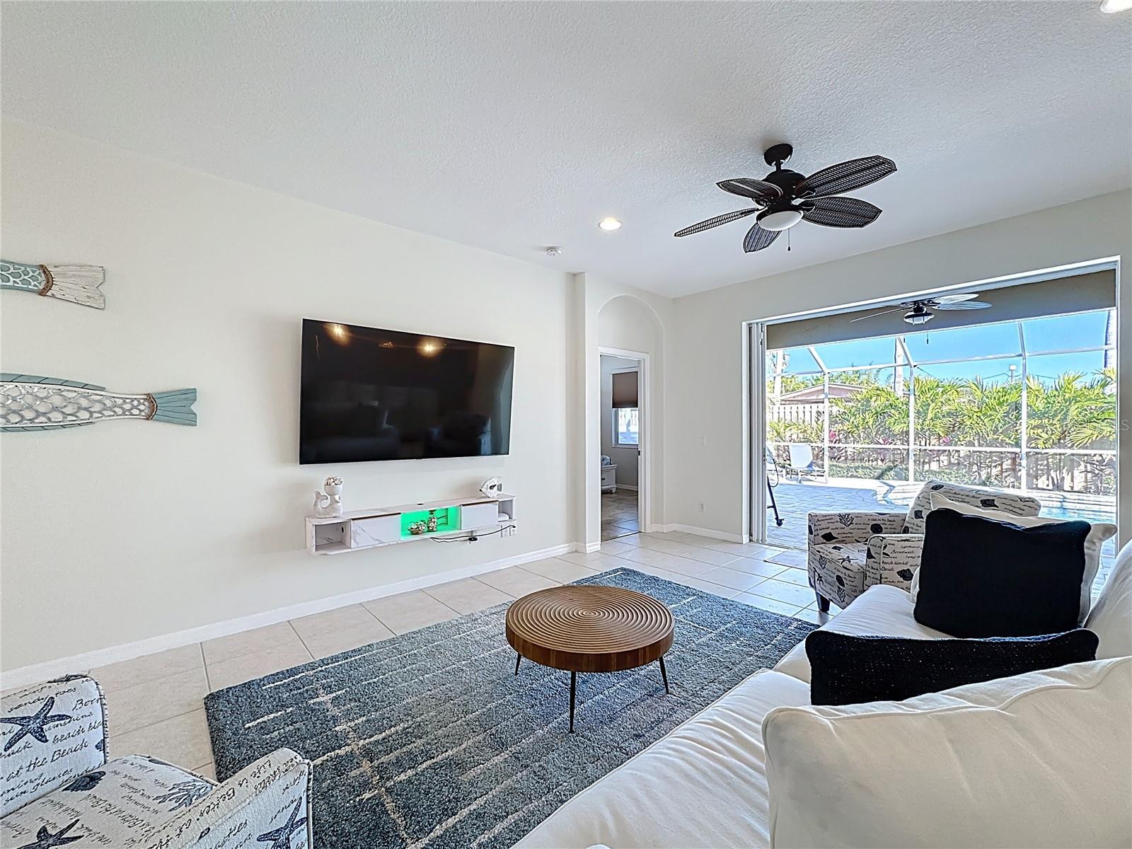5376 LEVI LN