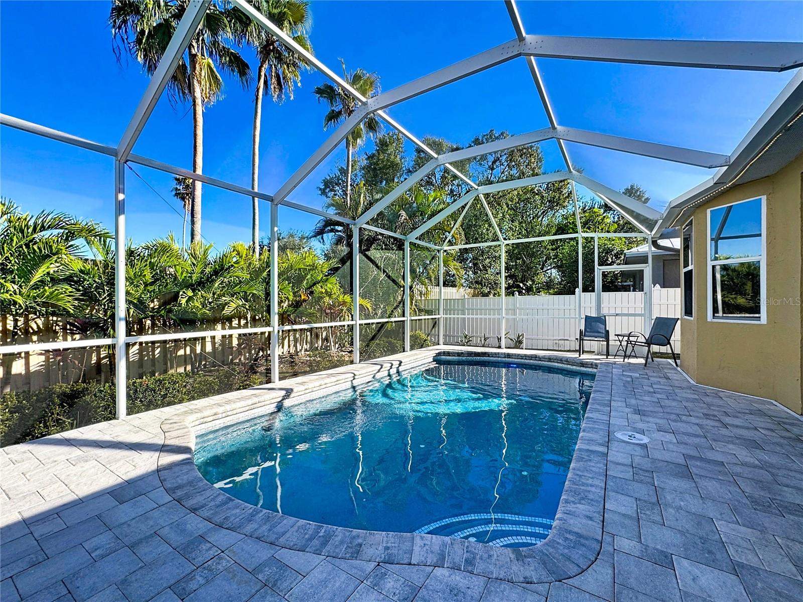 5376 LEVI LN
