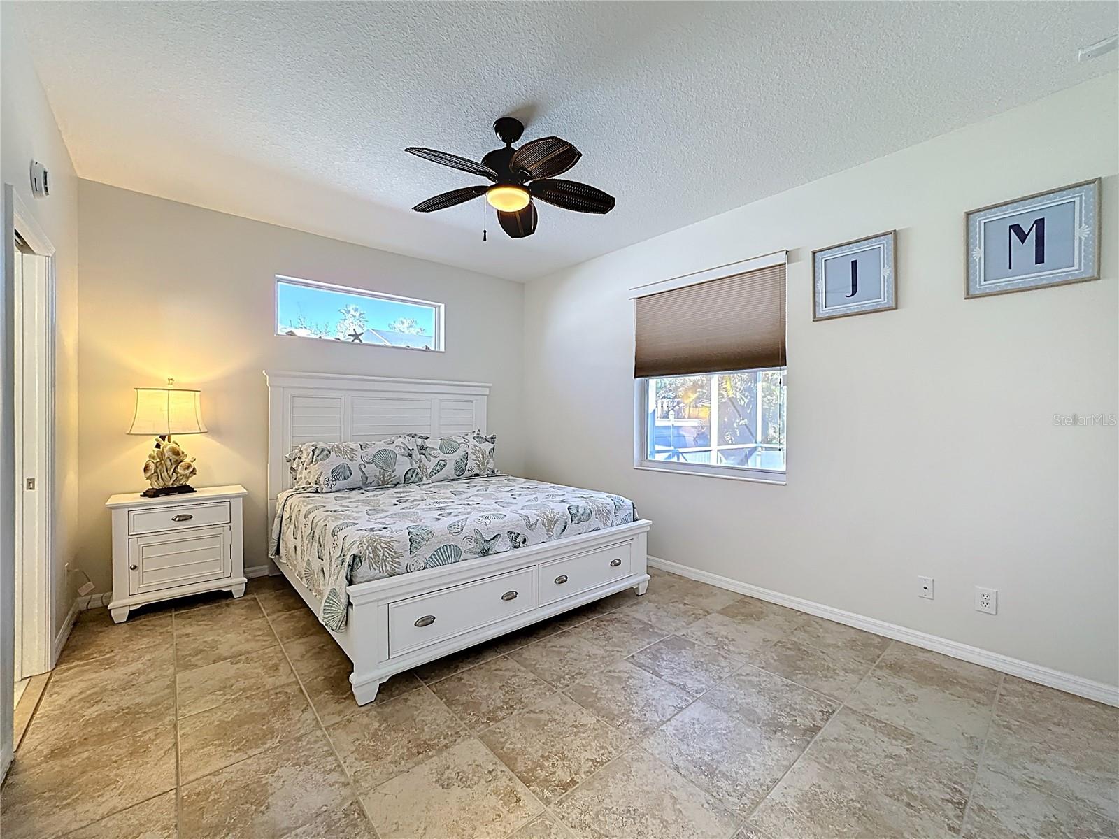 5376 LEVI LN