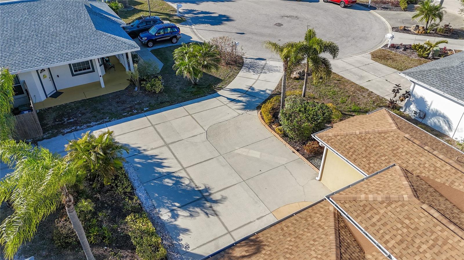 5376 LEVI LN