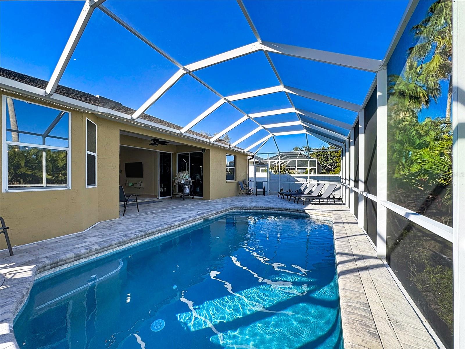 5376 LEVI LN