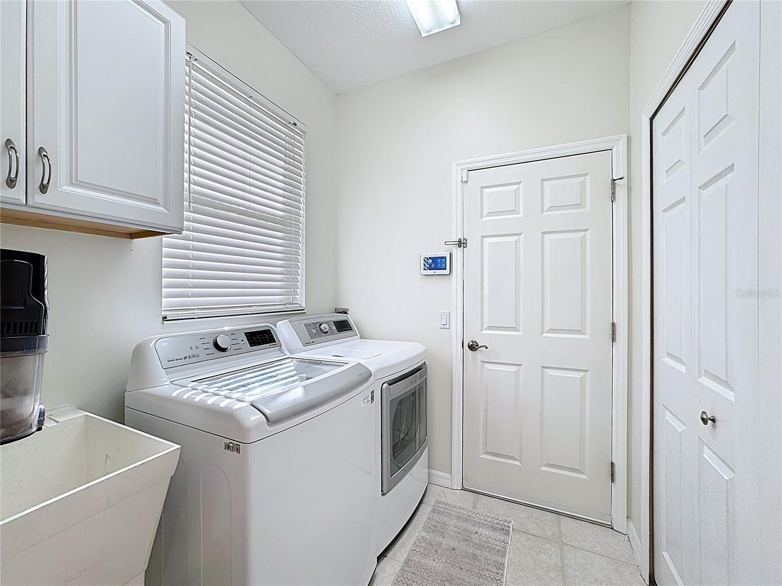 5376 LEVI LN
