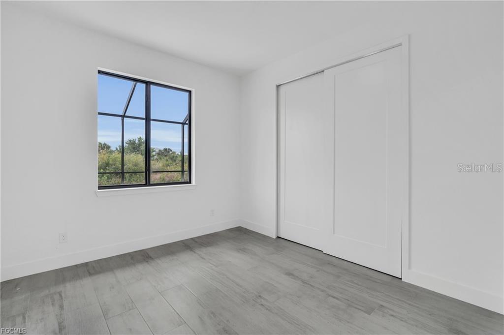 15401 AQUA CIR