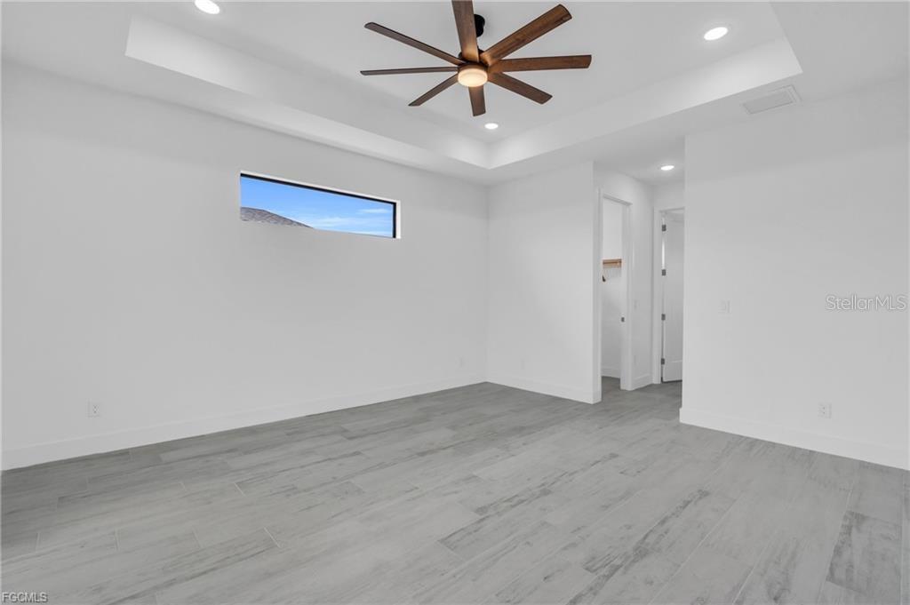 15401 AQUA CIR