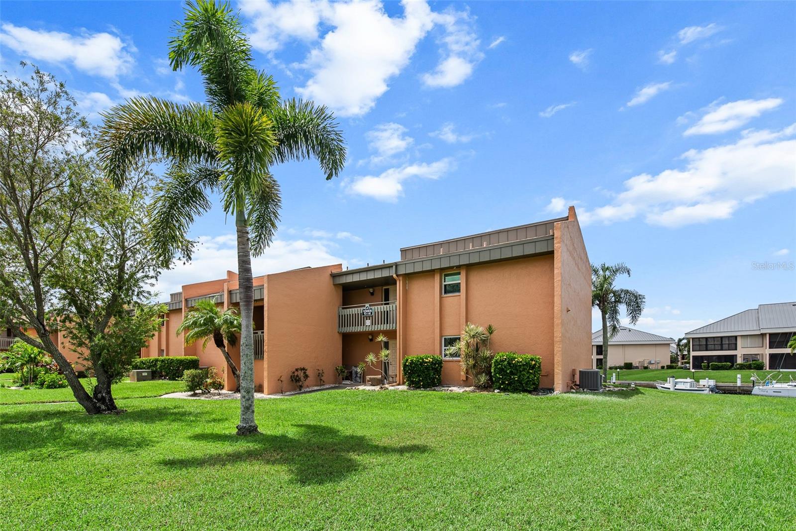 1355 ROCK DOVE CT #1-2