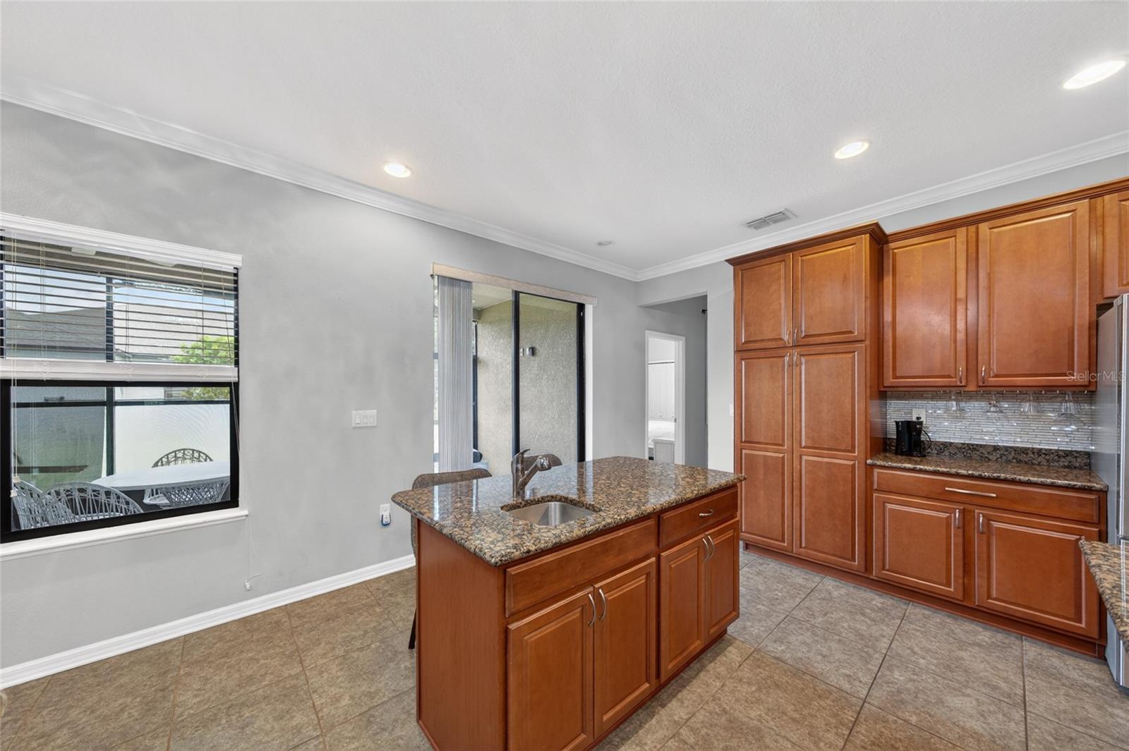 4054 RIVER BANK WAY #4054