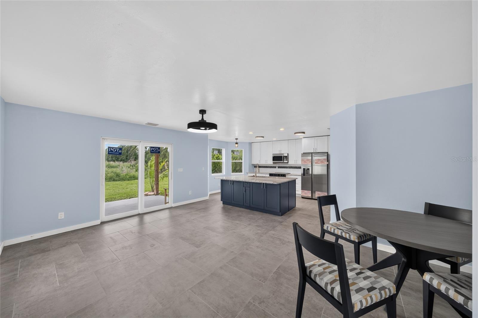 428 SW 19TH AVE