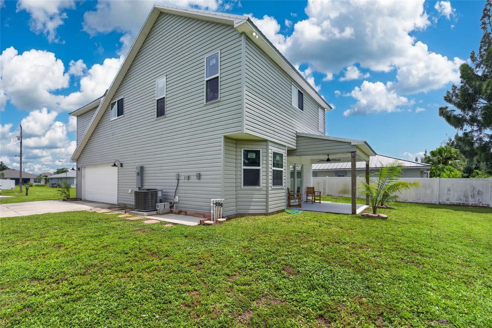428 SW 19TH AVE
