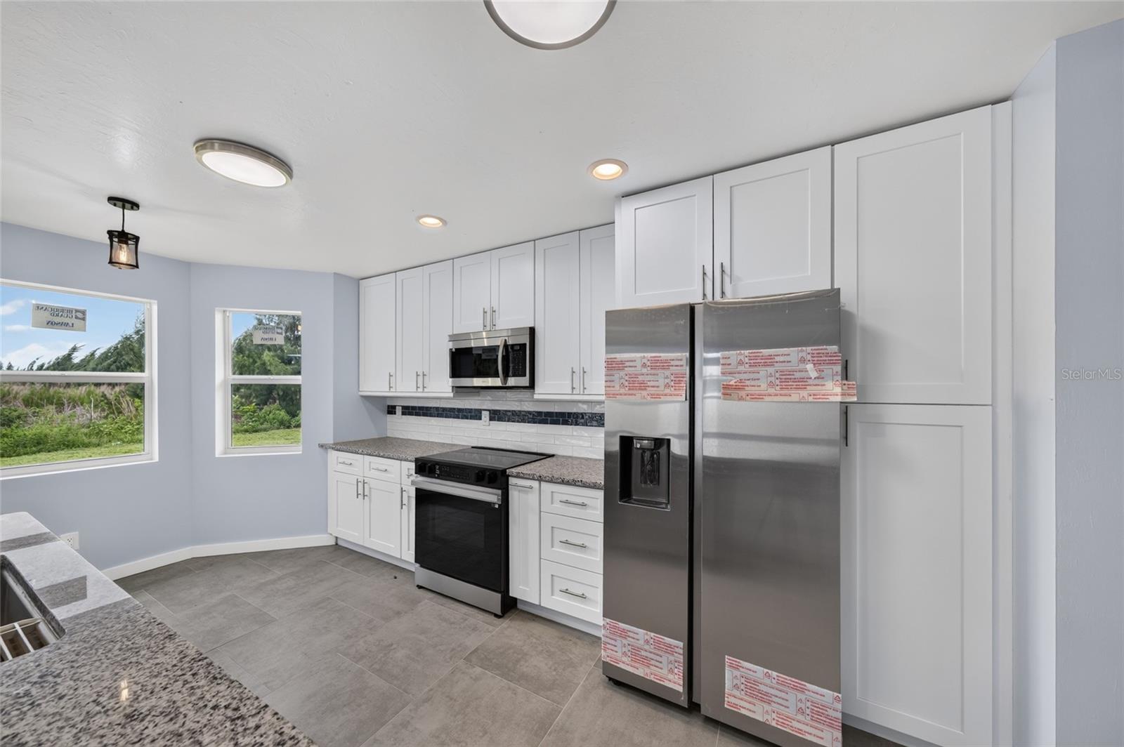 428 SW 19TH AVE