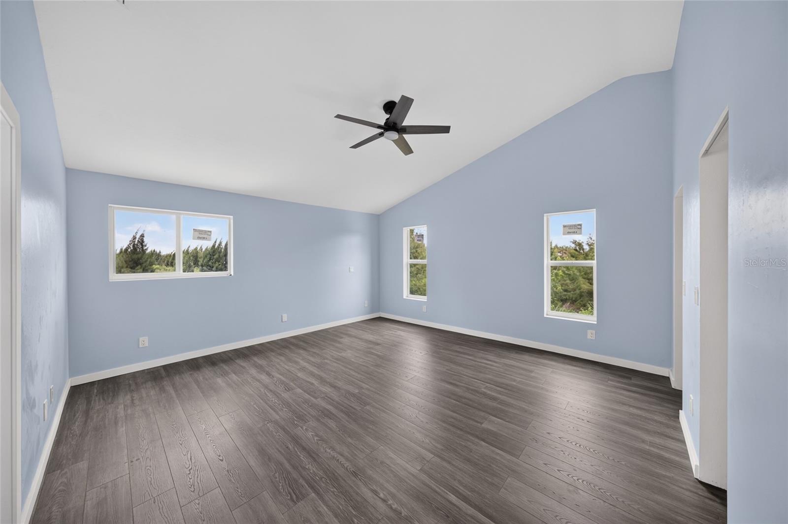 428 SW 19TH AVE