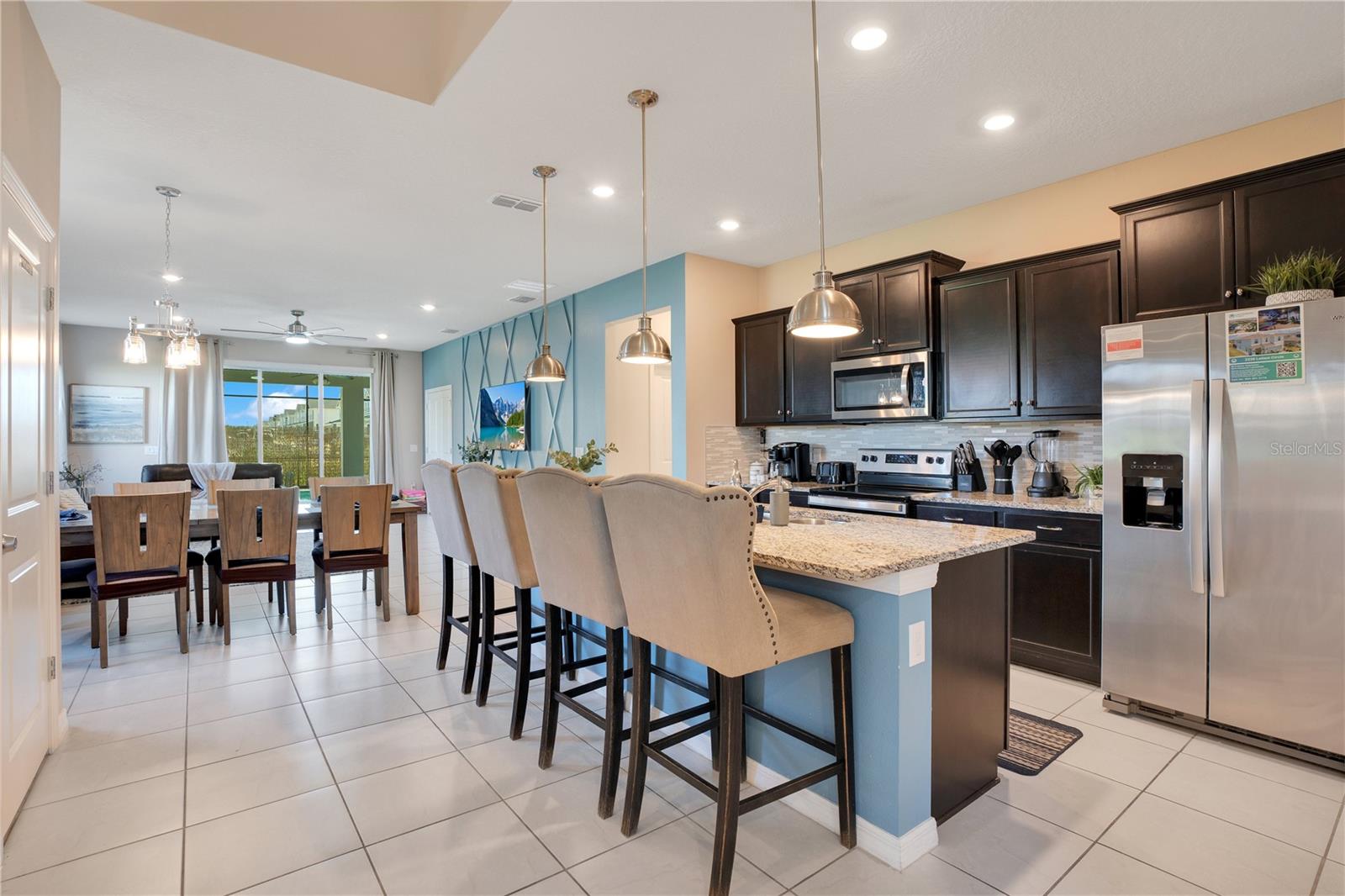2226 LELANI CIR