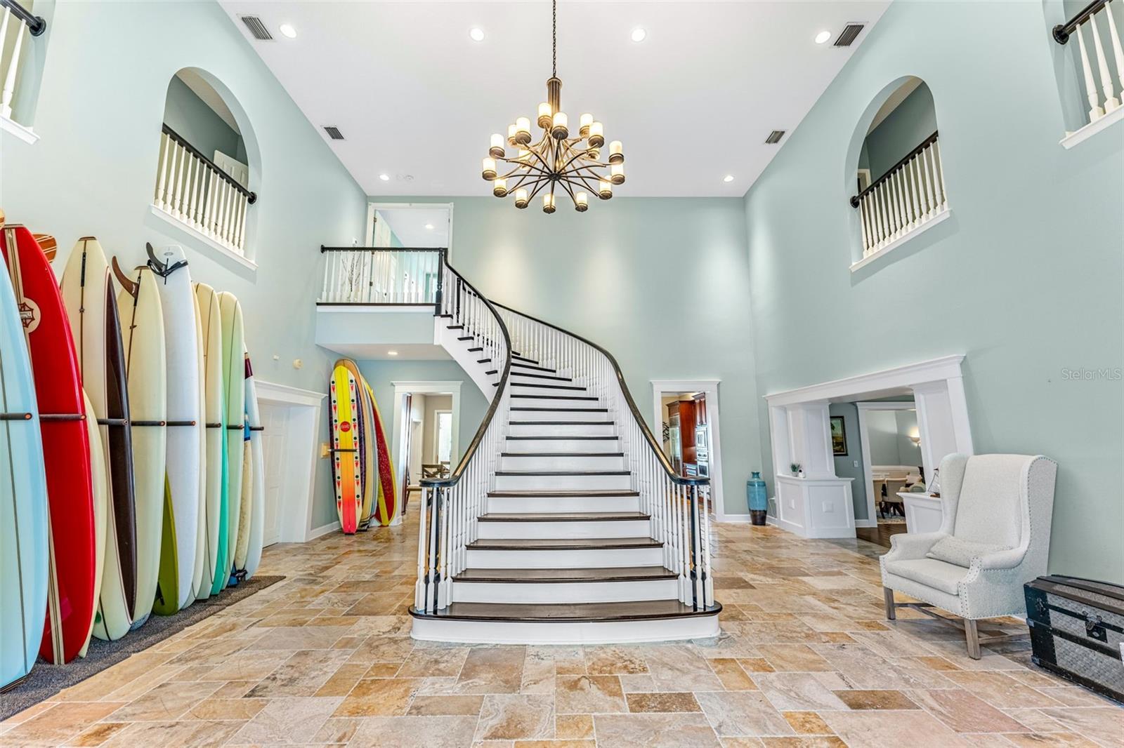 1745 SHORE VIEW DR