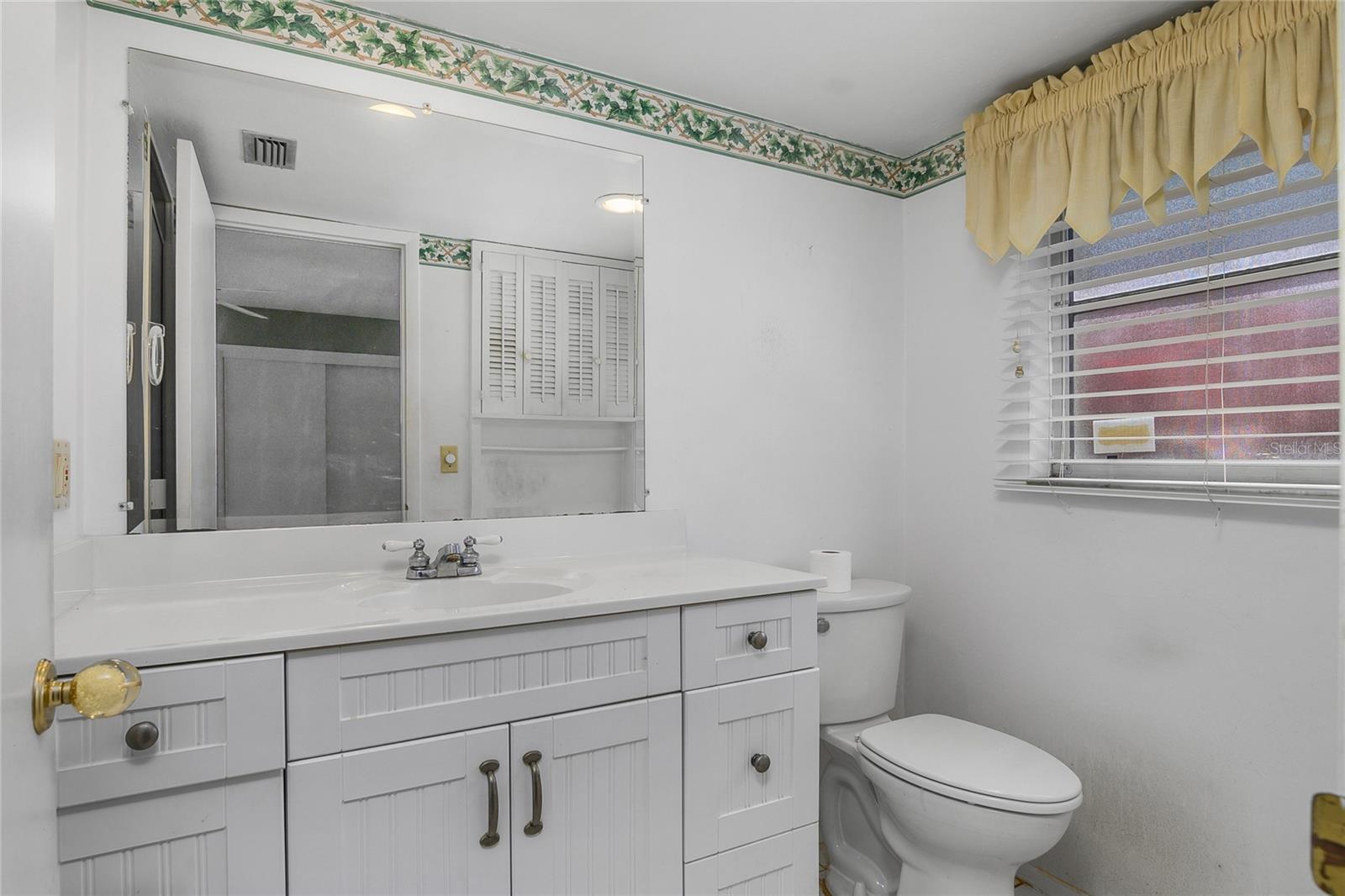 7400 COLLEGE PKWY #59B