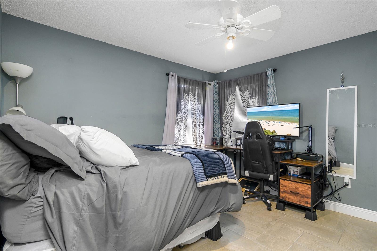 12730 EQUESTRIAN CIR #2806
