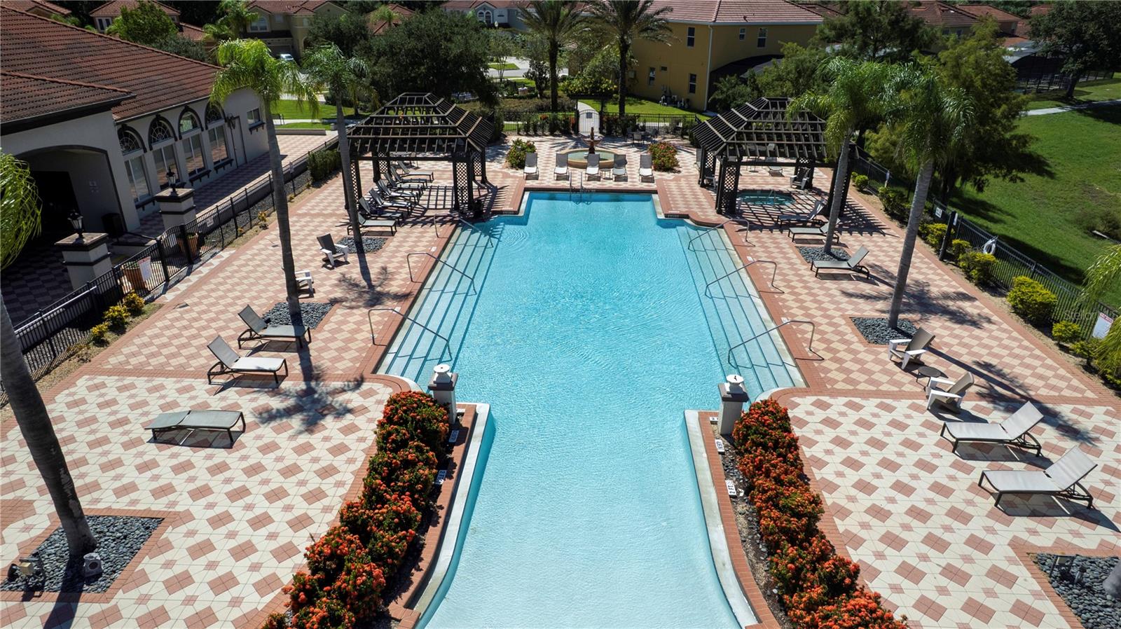 4571 ADA LN