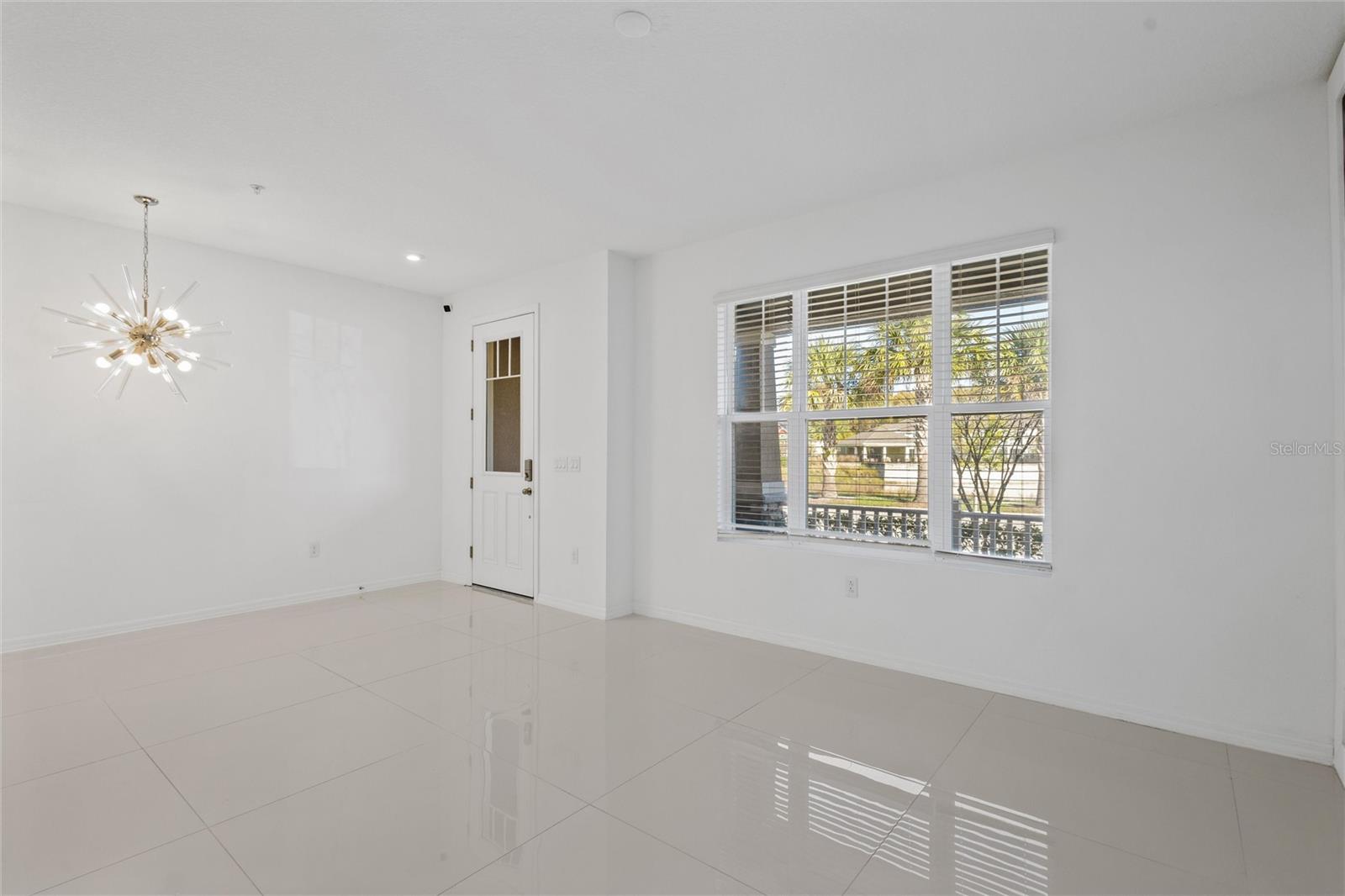 10251 HIGHLINE CREST ST