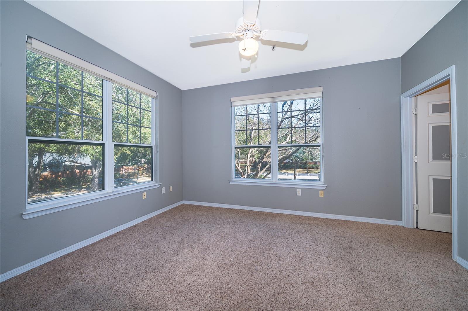 2015 ERVING CIR #201