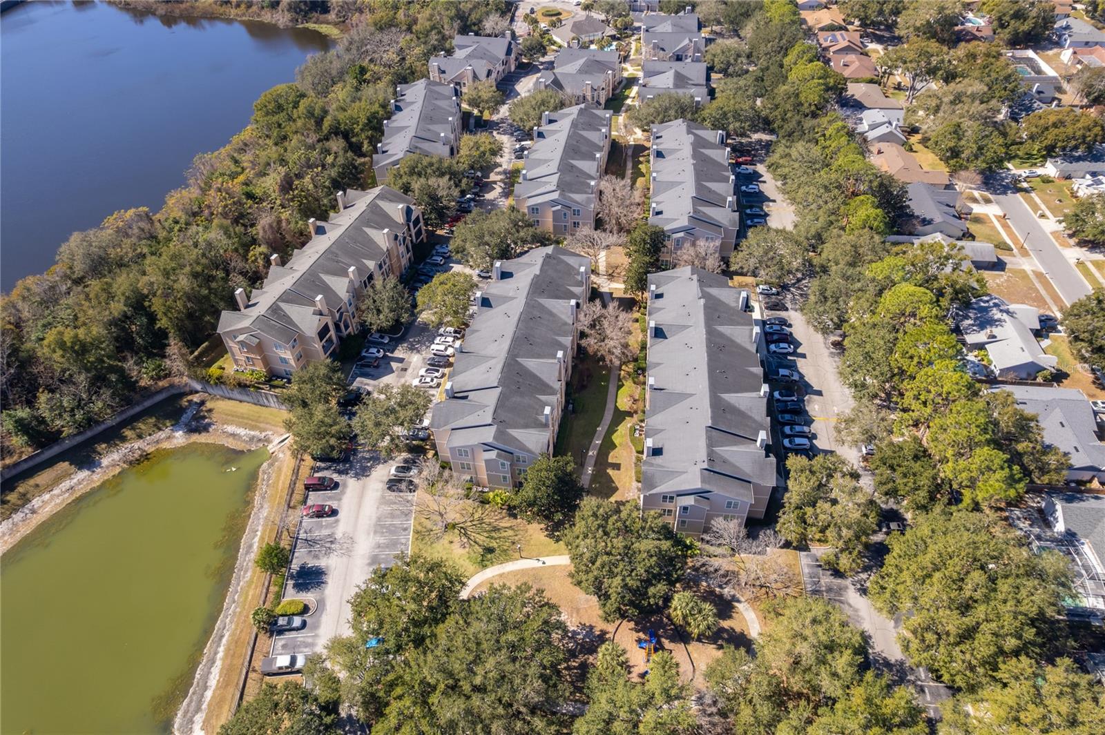 2015 ERVING CIR #201
