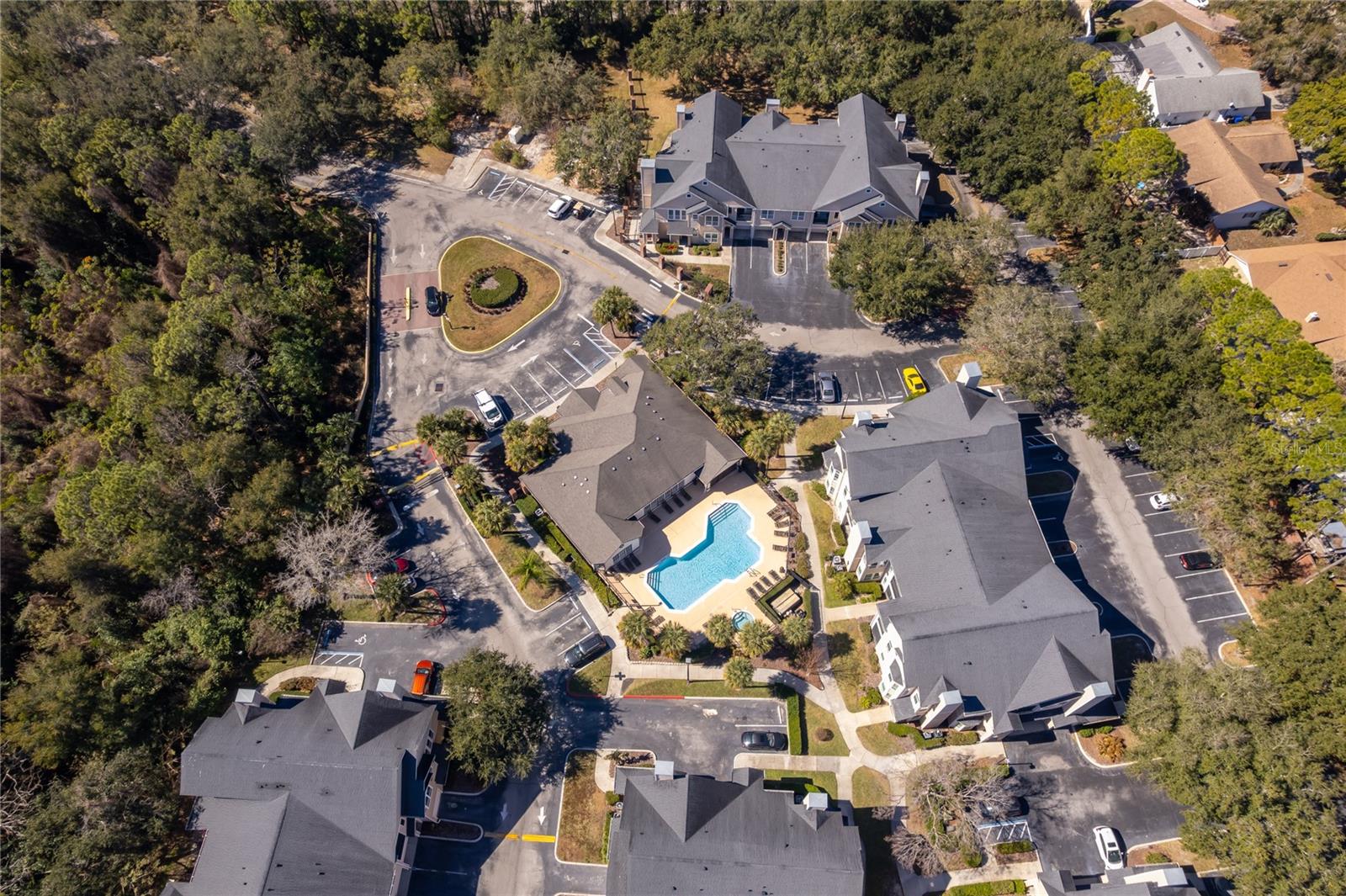 2015 ERVING CIR #201