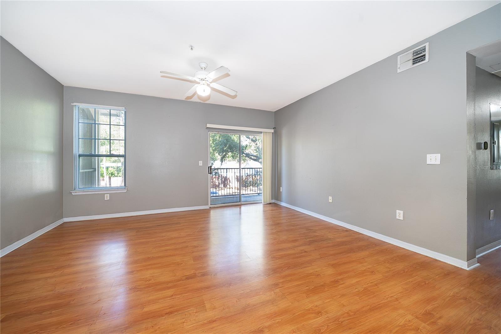 2015 ERVING CIR #201