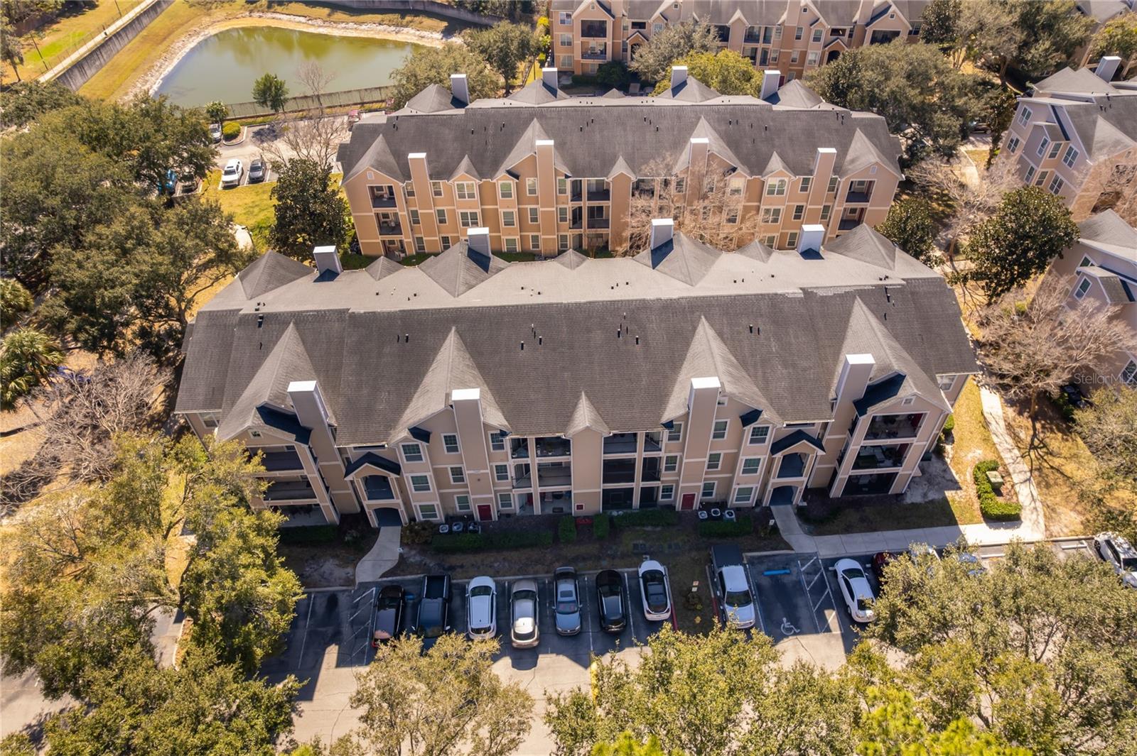 2015 ERVING CIR #201