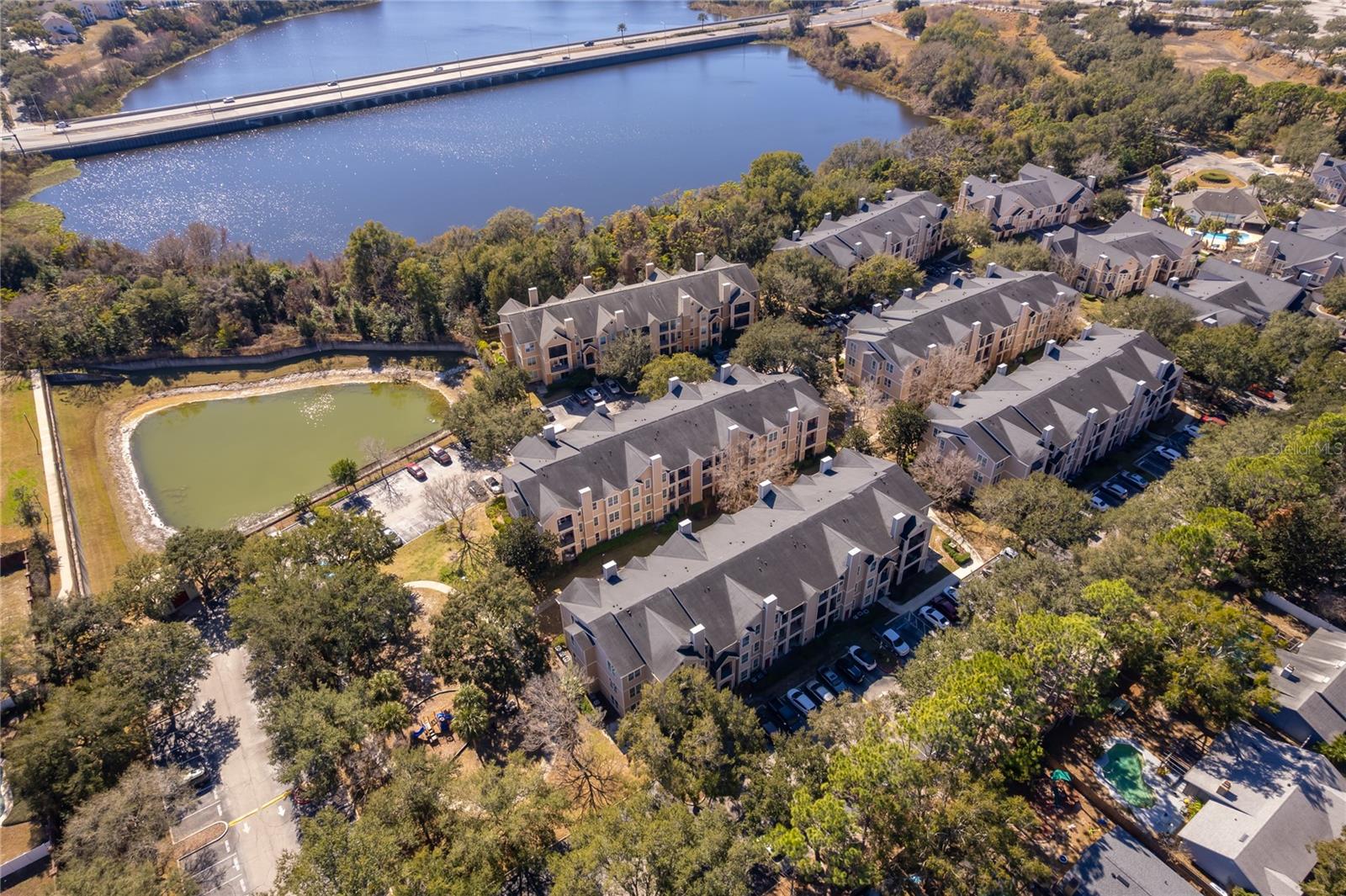 2015 ERVING CIR #201
