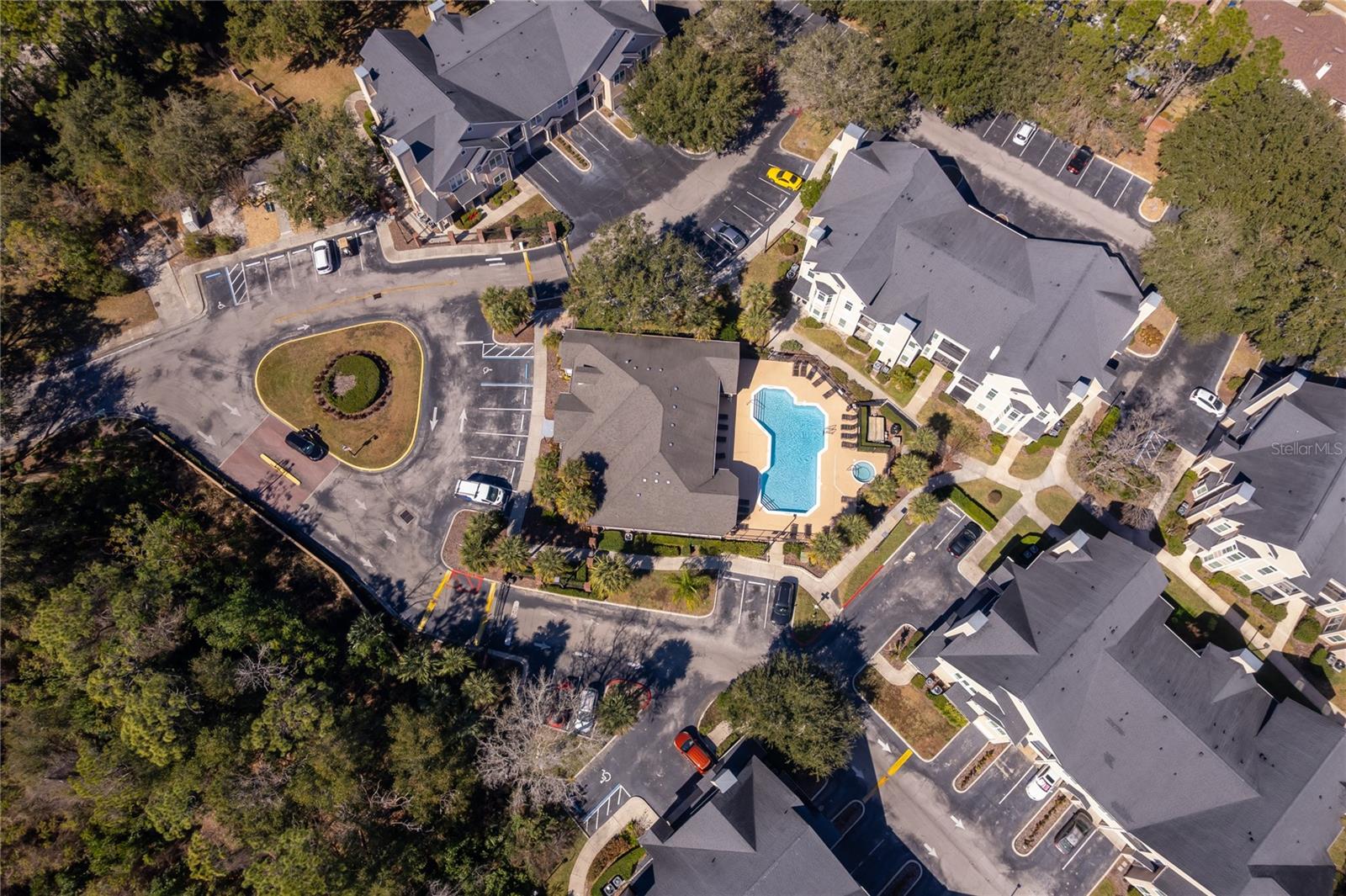 2015 ERVING CIR #201