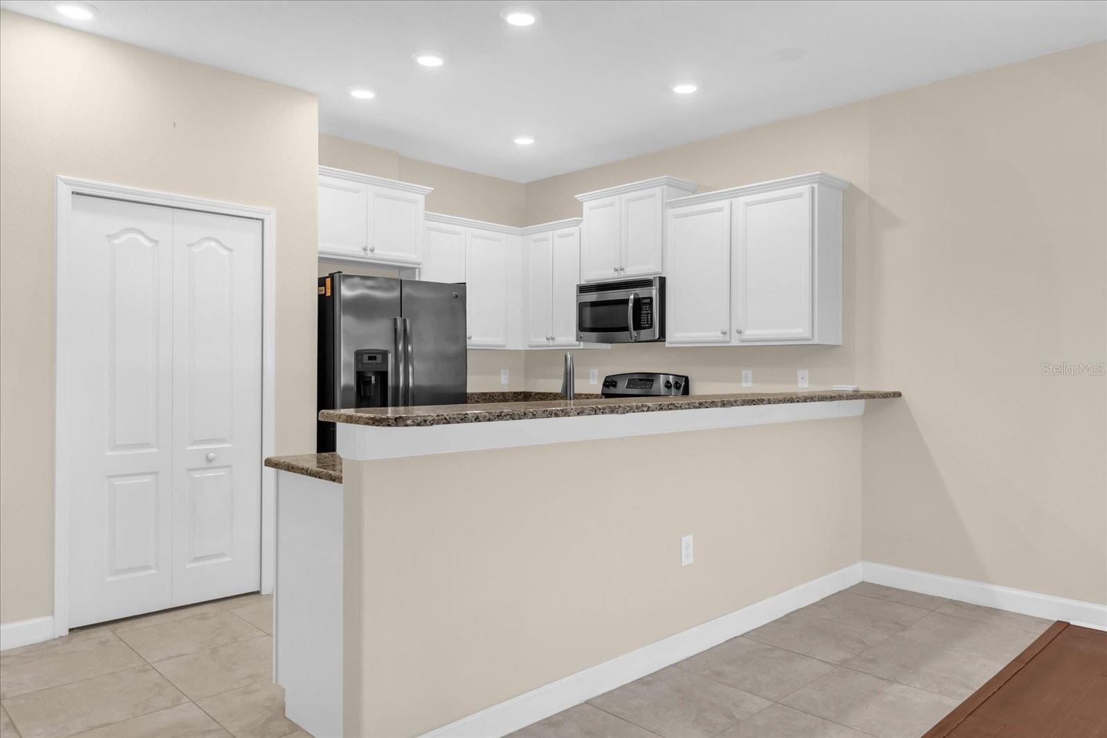 8933 AZALEA SANDS LN #8933