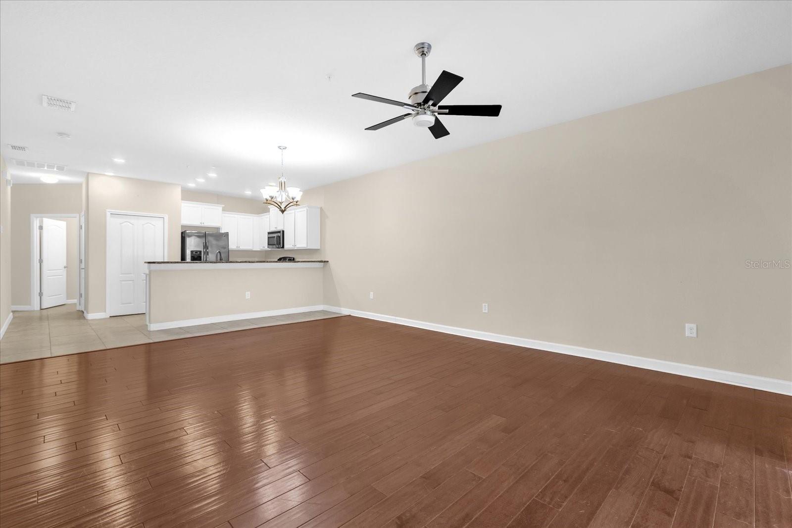 8933 AZALEA SANDS LN #8933