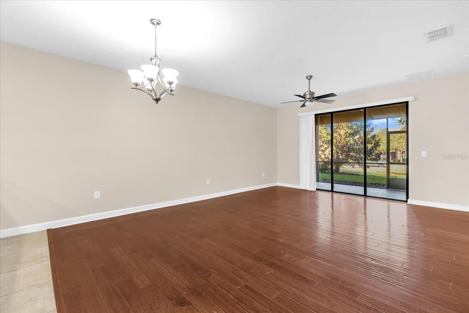 8933 AZALEA SANDS LN #8933