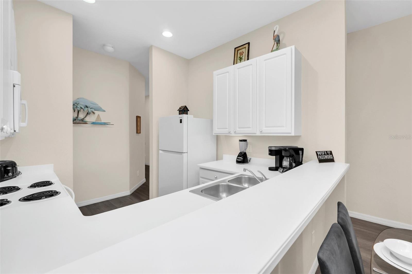 615 LUCAYA LOOP