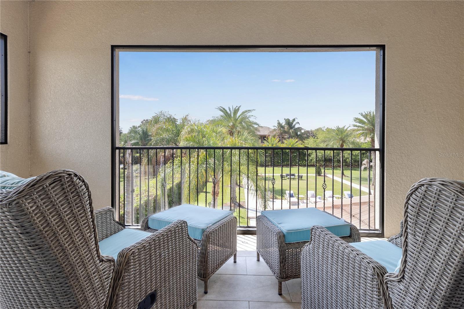 13304 BELLARIA CIR