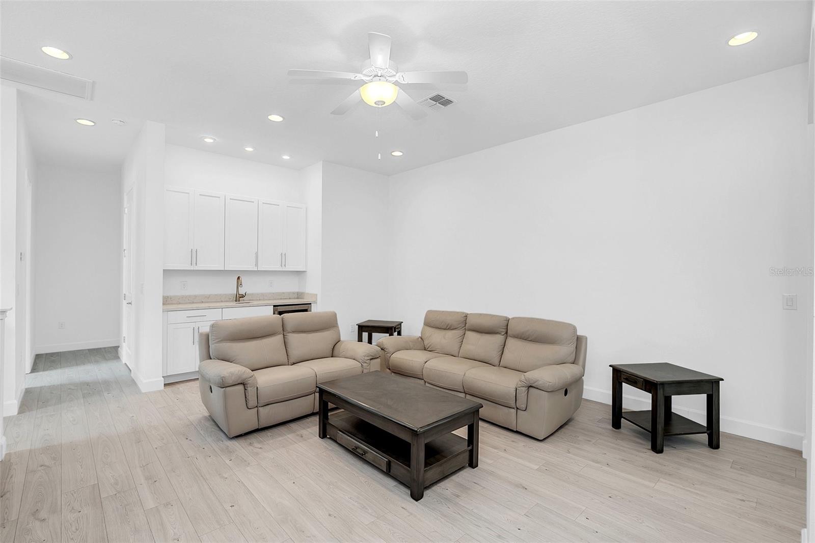 8436 VIA VITTORIA WAY