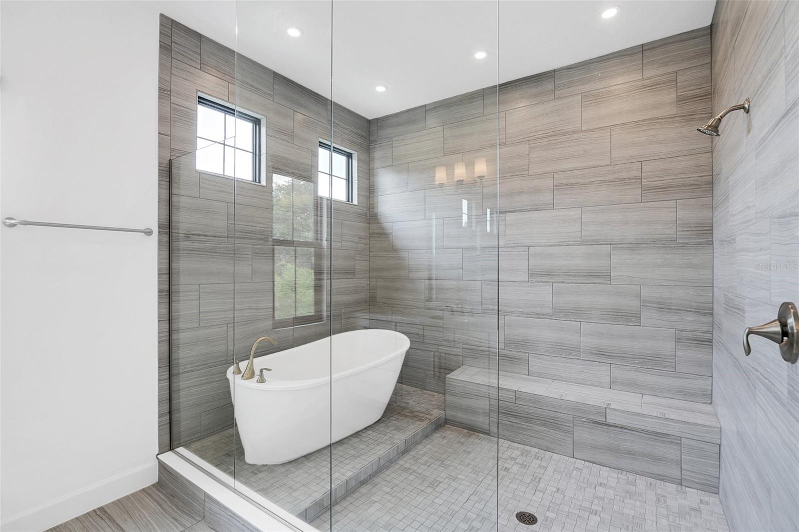 8436 VIA VITTORIA WAY