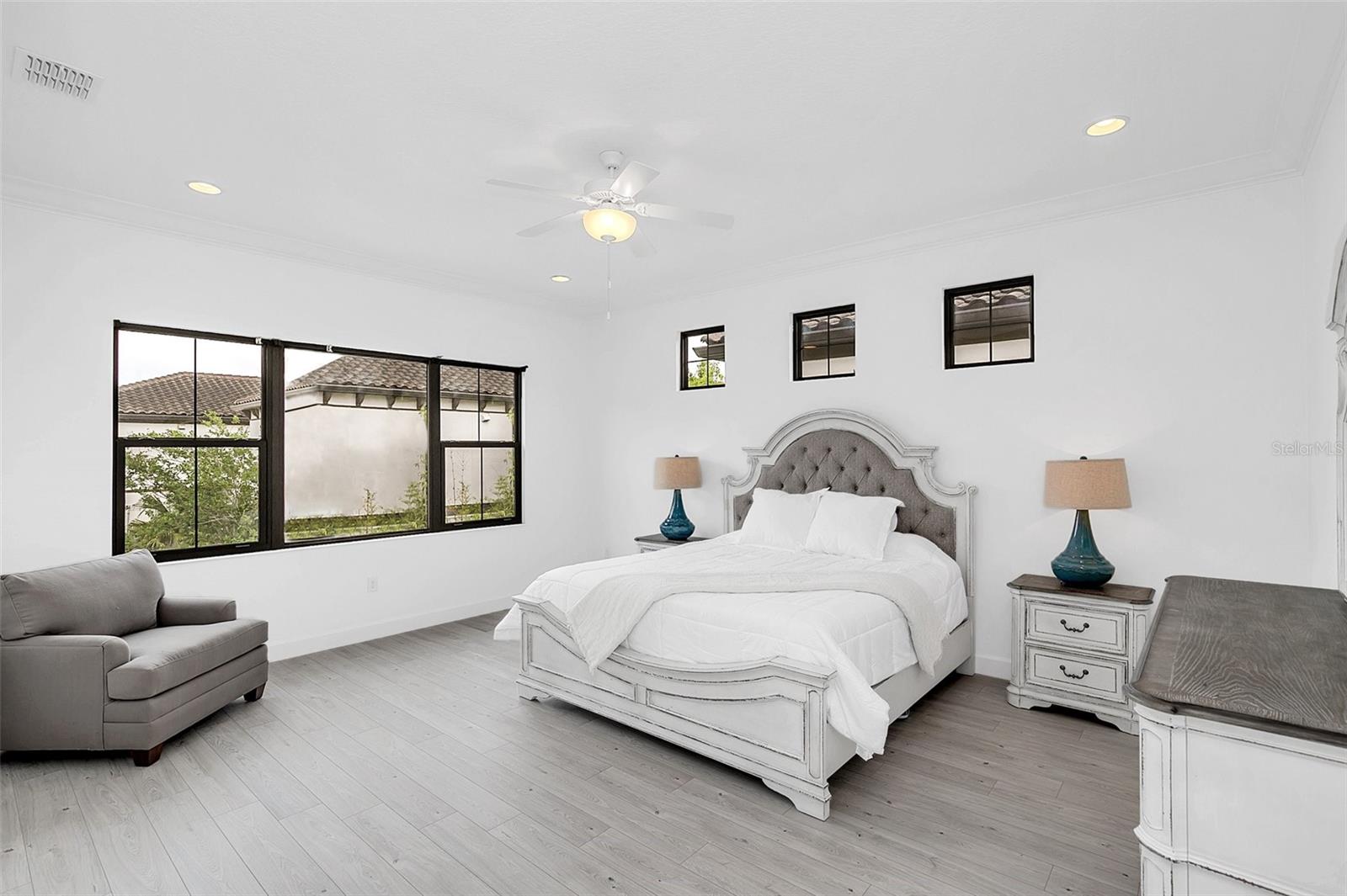 8436 VIA VITTORIA WAY