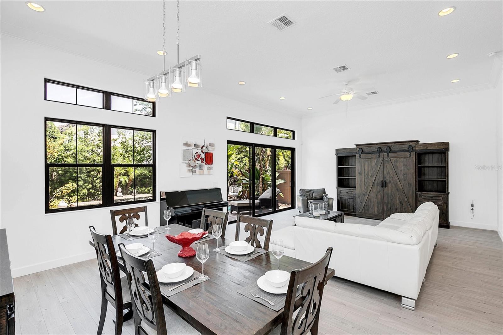 8436 VIA VITTORIA WAY