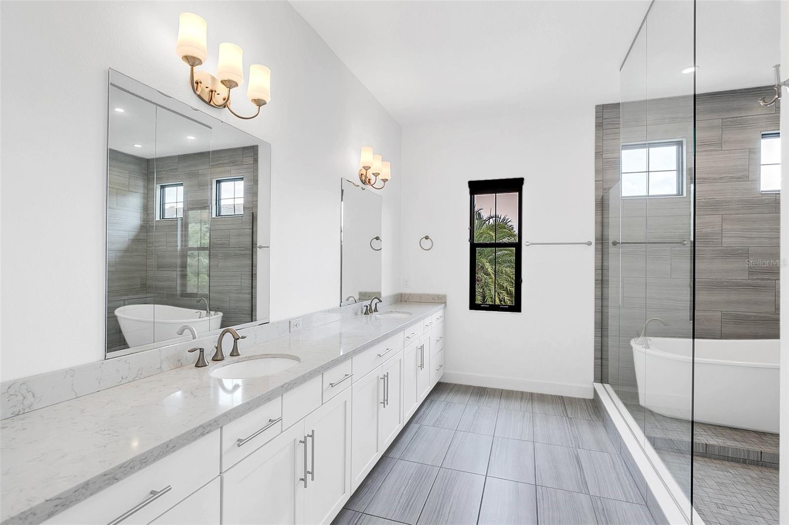 8436 VIA VITTORIA WAY
