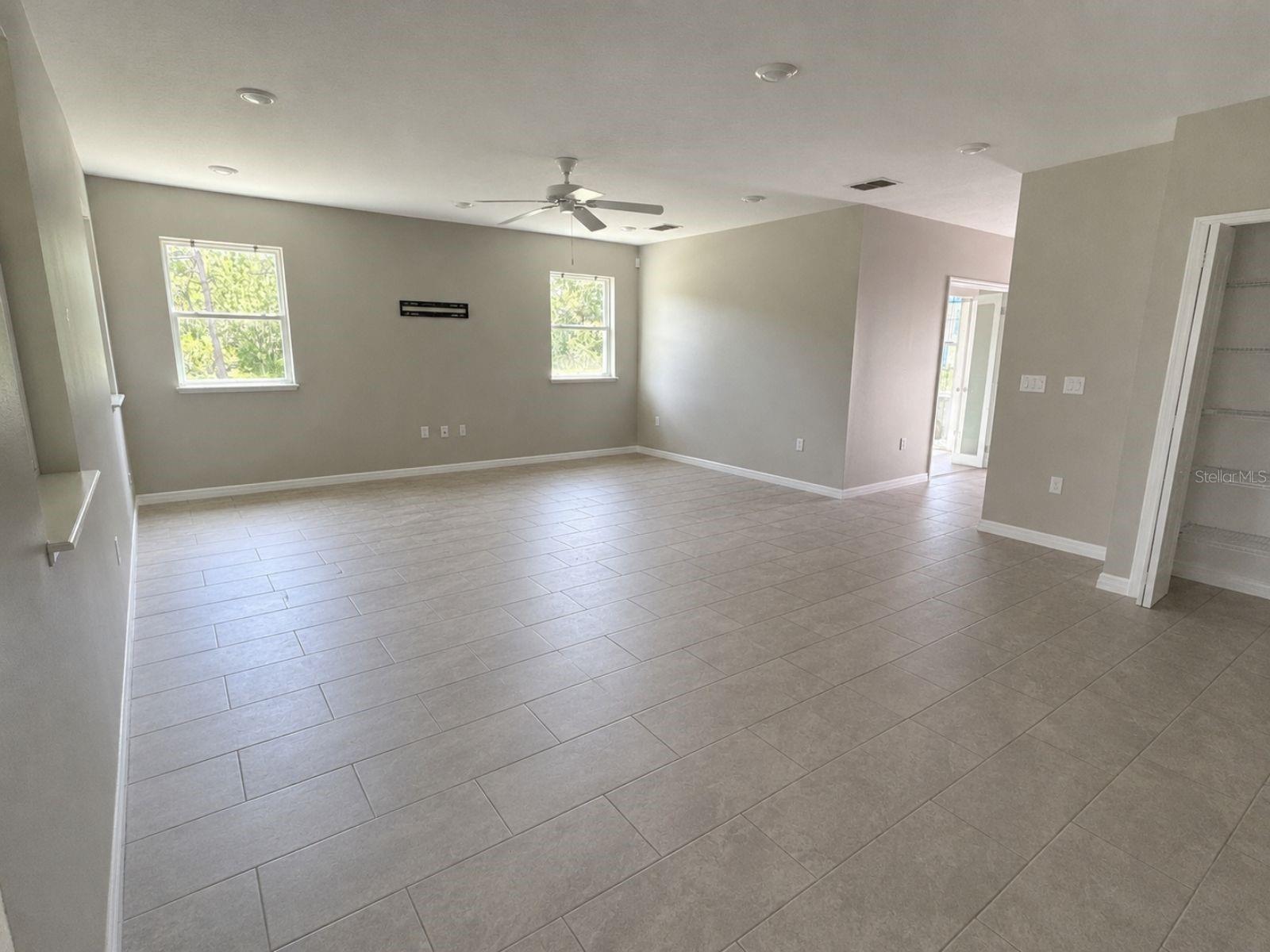 100 ALBANY DR
