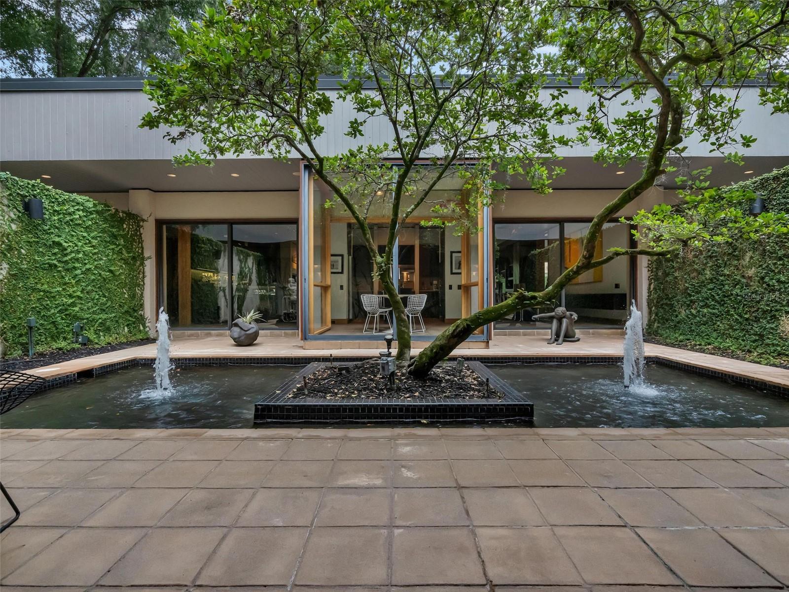 111 SAND PINE LN